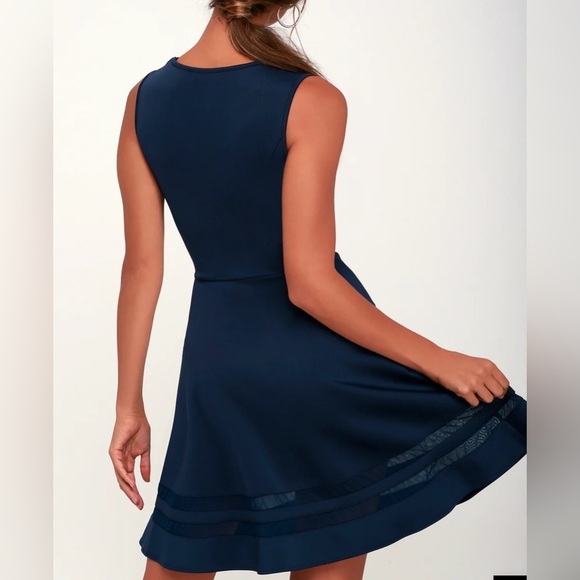 Lulu’s navy blue mini dress with mesh cutouts size large - Picture 3 of 14